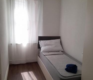 Wohlen Bed & Breakfast | Bed & Breakfest Wohlen AG Central