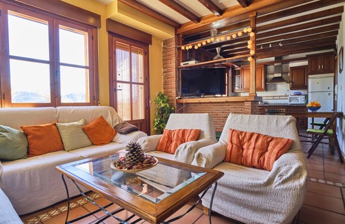 Conchar Cottage | Bed in a quiet setting overlooking the valley and Sierra Nevada Lecrin