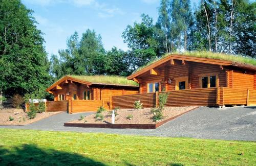 Kinclaven Resort | Beech Hedge
