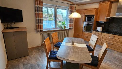 Furstenfeldbruck District Apartment | Bei Fürstenfeldbruck Landsberg Ferienwohnung in Moorenweis OT Dünzelbach Beim Binegger