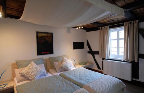 Trendelburg Apartment | Beim Bildhauer Karl F