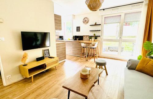 Les Longs Champs Apartment | Bel appartement proche Parc & Lac