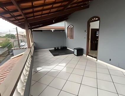 Havai House | Bela casa 3 quartos perto do Buritis