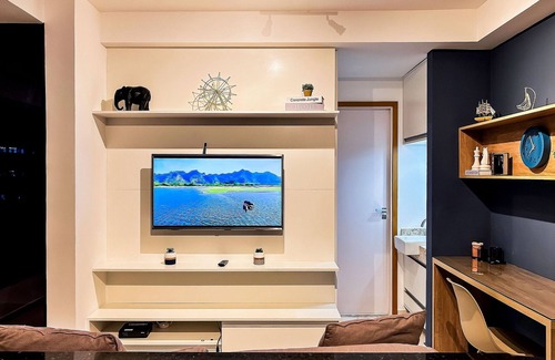 Consolacao Apartment | Bela Cintra Blue - Separate Room, Parking and Subway