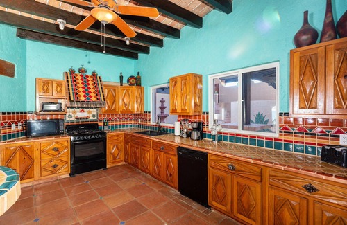 Las Conchas House | Bella Mexico: Luxurious beachfront home perfect for swimmers and kayakers