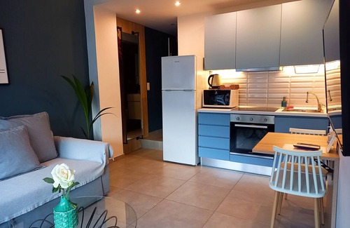 Thessaloniki City Centre Apartment | Bella Suite in the heart of the city center, private Parking
