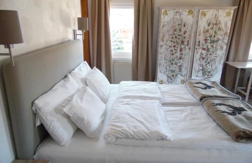 Kartitsch Bed & Breakfast | Bella Vista Lodge