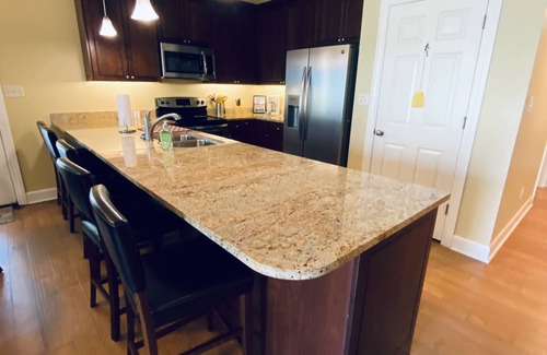 Greers Ferry House | Bellawood Resort #4 Sleeps 4. Lakefront Downstairs Unit with Boat Slip