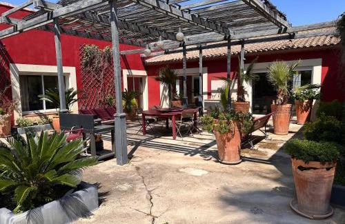 Aigues-Mortes Villa | Belle demeure familiale