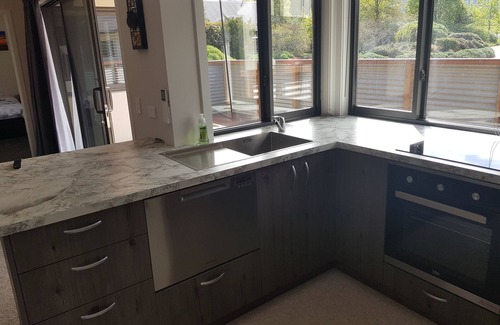 Lowburn House | Bellhaven - Relax and enjoy