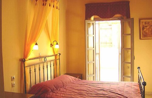 Old Town Hotel | Belmondo Hotel