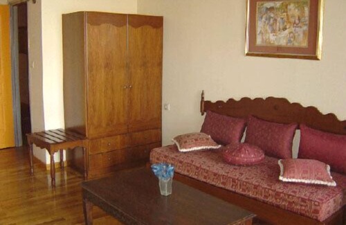 Old Town Hotel | Belmondo Hotel