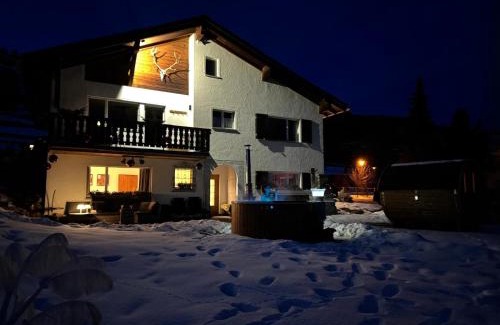 Engadin Scoul House | Berg-Bijou Scuol