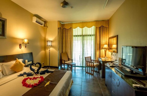 Papar Hotel | Beringgis Beach Resort & Spa