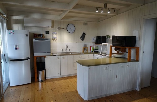 Kennett River House | Bespoke house in the trees with ocean views.