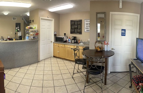 Bastrop Hotel | Best Budget Inn