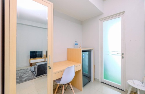 Bekasi Barat Apartment | Best Deal 1Br At Grand Kamala Lagoon Apartment