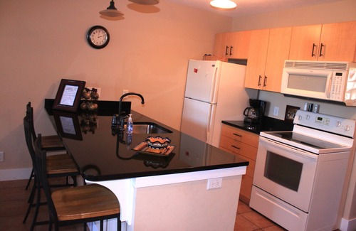 Grand Haven Condo | Best Location - 2BD Waterfront #7 (1 Nt Min - Instant Reserve - CheckIn Anytime)
