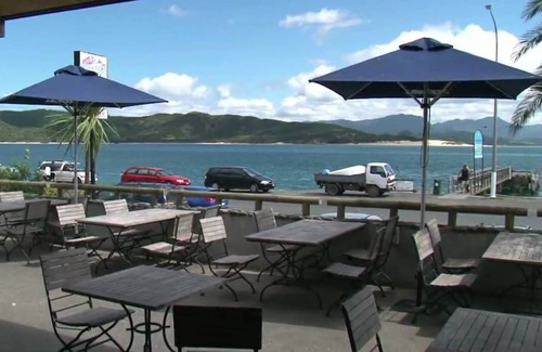 Opononi Hotel | Best OF Mighty Hokianganopononi Hotel Offering Room With a View of Harbour