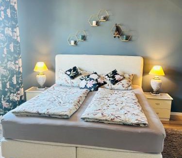 Bannewitz Apartment | Best Place to Stay - Dresden