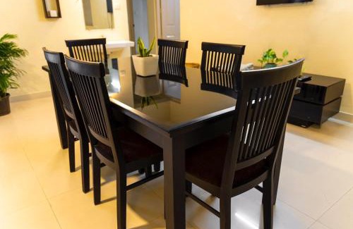 Kochi Apartment | BEST - Serviced Apartment Taj View at Marine Drive Cochin