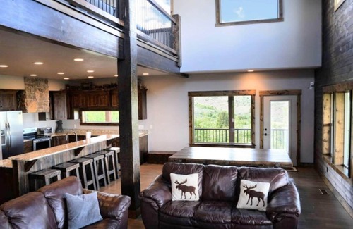 Garden City Cabin | Best View at Bear Lake - Sleeps 34 - Custom Playroom & Hot Tub