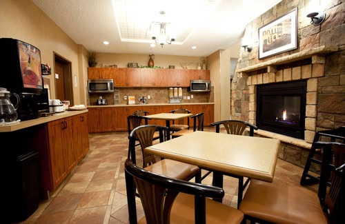 Three Hills Hotel | Best Western Diamond Inn