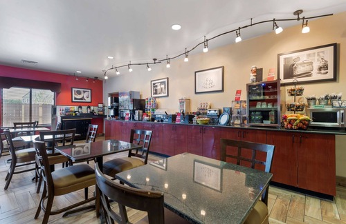 Greenville Hotel | Best Western Plus Suites-Greenville