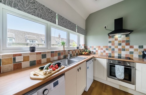 East Chelborough House | Betty's Barn - sleeps 5 guests in 3 bedrooms