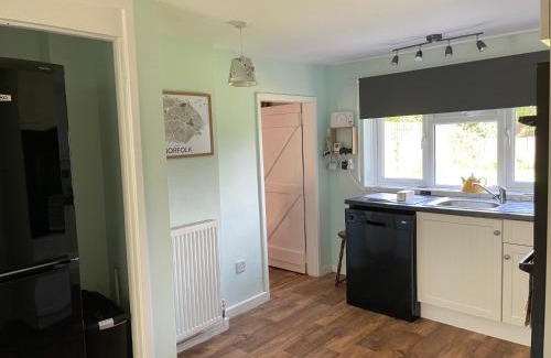 Swafield House | Betty's Cottage - Traditional Norfolk Farm Cottage