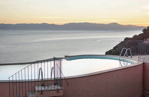 Villaggio delle Mimose Villa | Between The Sky And Sea Villa With Sea View