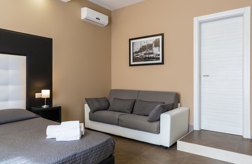 Vasto House | BH Napoli Railway - Caffè