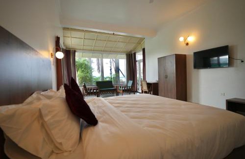 Bhopal Bed & Breakfast | BHOPAL LAKE STAYS
