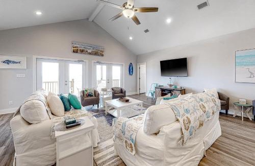 Dauphin Island House | Bienville Beach Compound