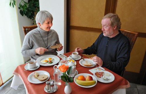 Schlagl Hotel | Biergasthaus Schiffner