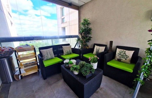 Stratford Apartment | Big 3bed 2bath Apartment in Olympic Village, London