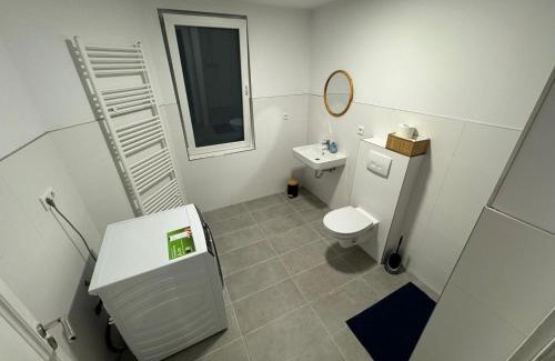 Bad Oeynhausen Apartment | Big House I 15 Beds I 8 Sleeping Room I Parking