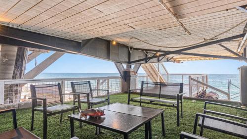 Eastern Malibu House | Big Rock Beach Retreat with Oceanfront Balconies Direct Beach Access Sweeping Sunset Views Pacific Coast Outlook by AvantStay
