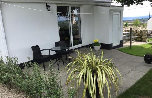 Newry Ski Chalet | Binnian Gateway