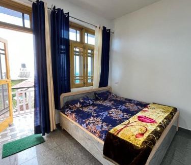 Gunehr House | Bir Breeze Homestays