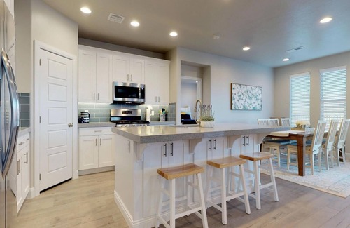 Sienna Hills House | Birds Eye View-Relax on the Patio!