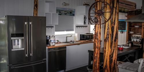 Three Rivers House | Birdwatch Cottage With River Beach Pass