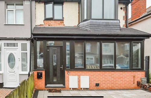 Birmingham House | Birmingham City Modern Central Double Rooms With En-suites