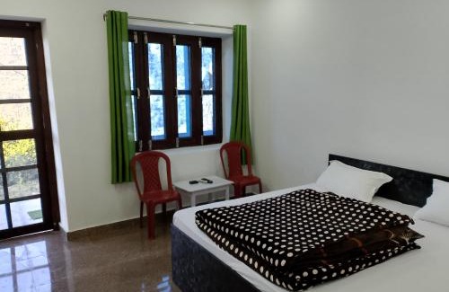 Munsyari House | Birthi Waterfall Homestay