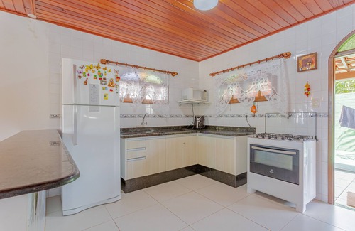 Barra do Jacuipe House | BJ07 Excelente Casa 4 Suítes -B. Jacuípe