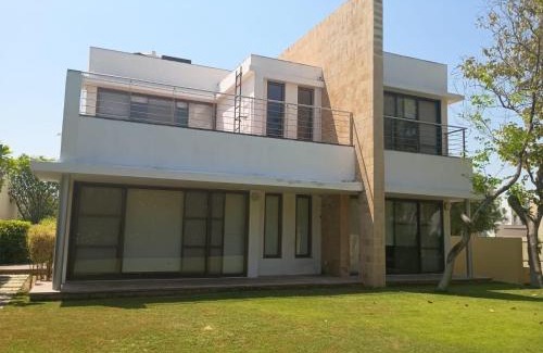 Devdholera House | BK's Villa Golf - By the 7th Hole