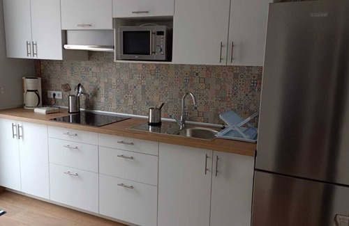 Carino House | Black Areas. Houses of Fanego. Xeopark of Cabo Ortegal. Beaches and cliffs.