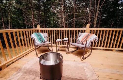 Robbins Other | Black Creek Glamping near Brimstone