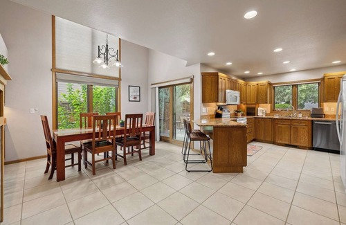 Rapid City Apartment | Black Hills Executive Estate