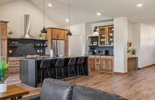 Sturgis Apartment | Black Hills Haven: Serene Retreat Near Deadwood & Boulder Canyon Golf Club